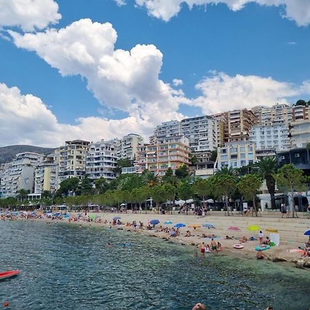 Andi Apartment Sarandë Exteriör bild