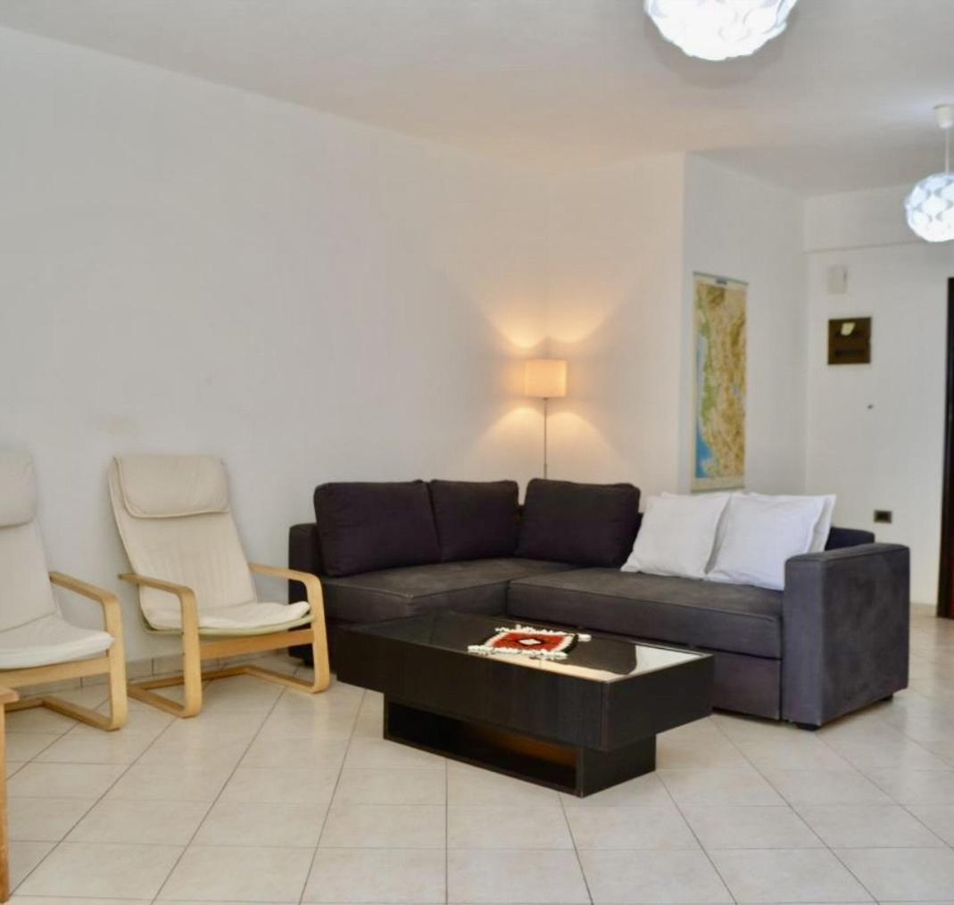 Andi Apartment Sarandë Exteriör bild
