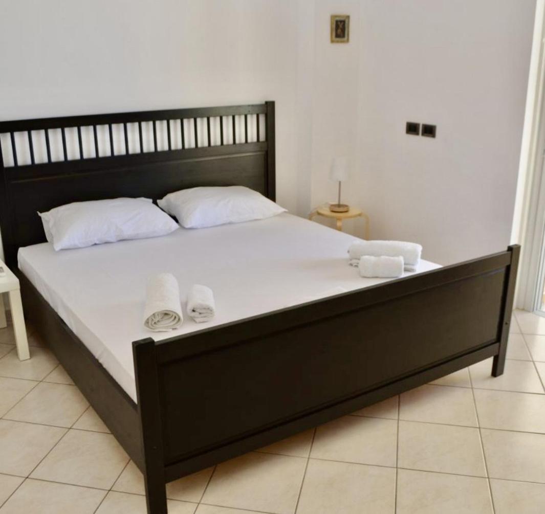 Andi Apartment Sarandë Exteriör bild